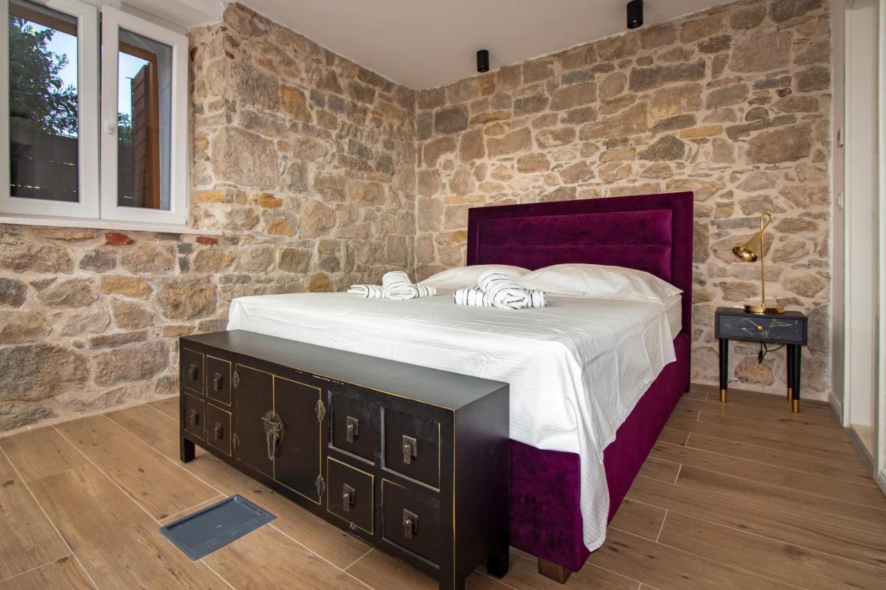 Apartment Maki Stone House - Parking On Request ! Split