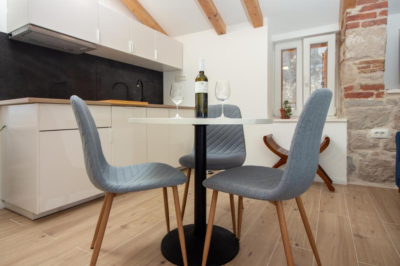 Apartment Maki Stone House - Parking On Request ! Split
